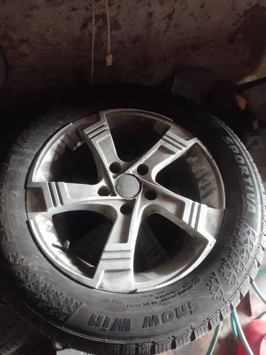 Диски з новою зимою гумою r16 5/112 audi