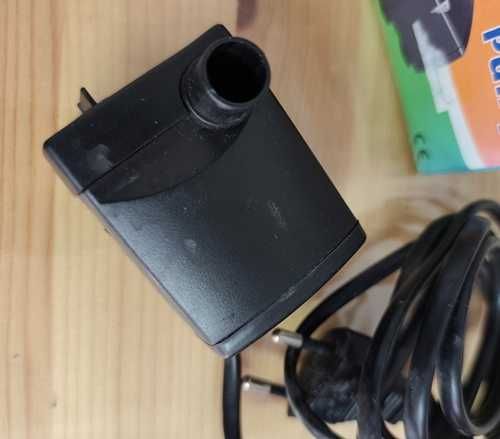 bomba submersível para aquário ou fonte
