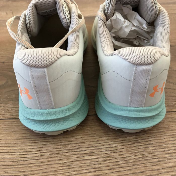 Buty outdoor Under Armour 38