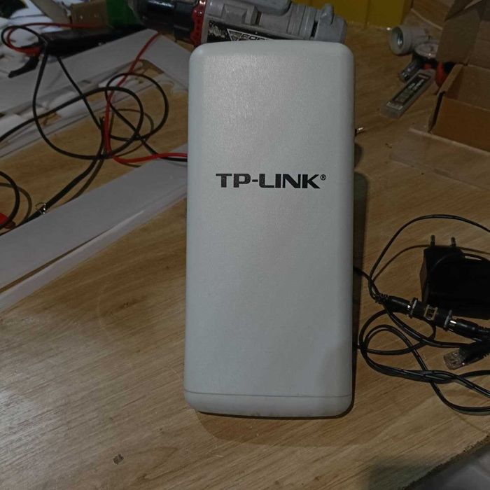 TP-LINK TP-WA5210G в робочому стані