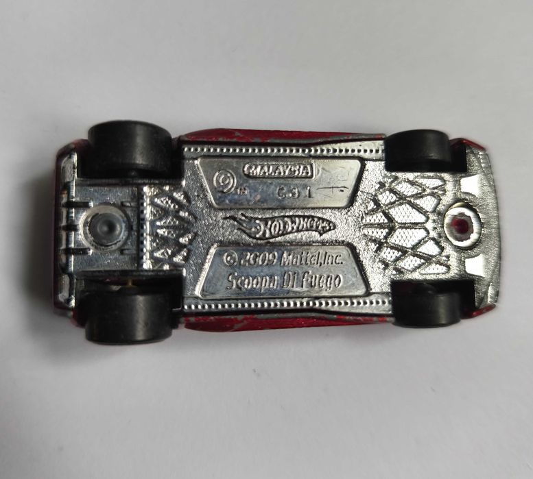 Hot Wheels Scoopa Di Fuego