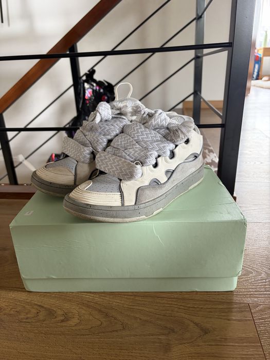 Szare buty lanvin curb