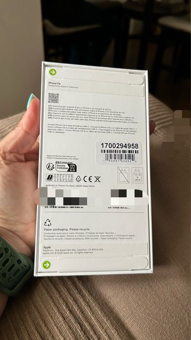IPhone 17 e 256GB (novo selado)