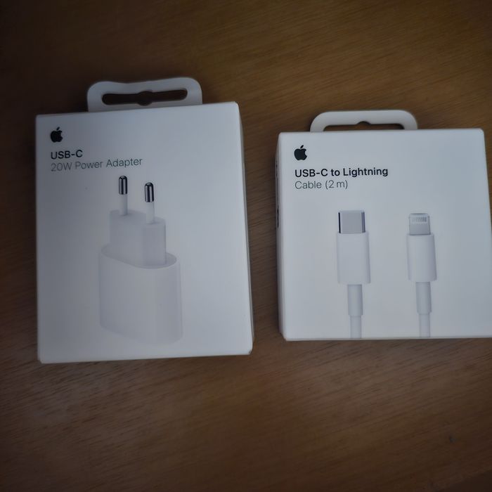 Carregador Apple 20W com cabo de 2m novo e selado