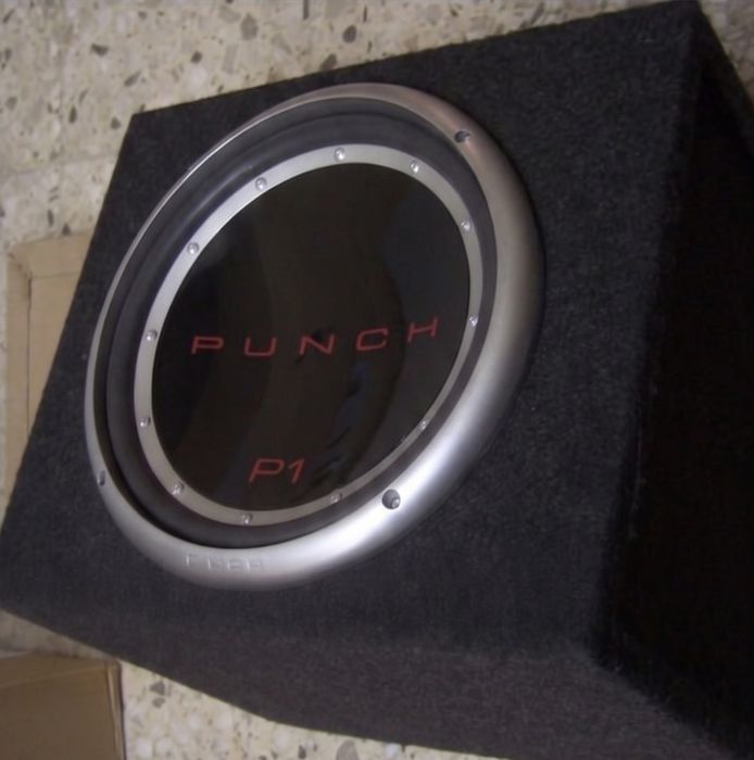 Rockford Punch P1 Subwoofer Wzmacniacz  GZRA 4200x