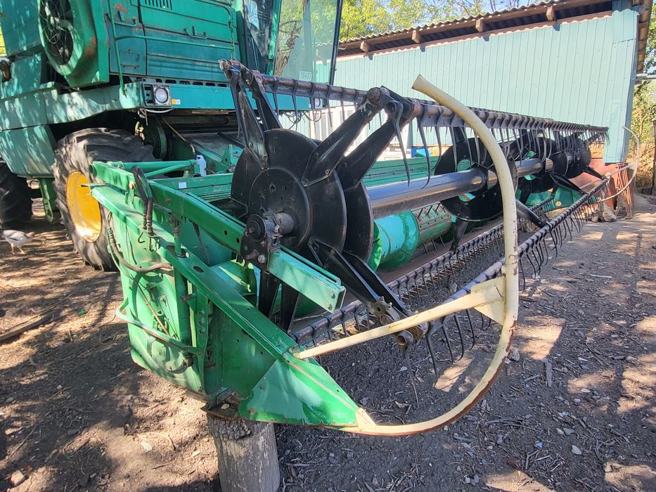 Комбайн Дон 1500А