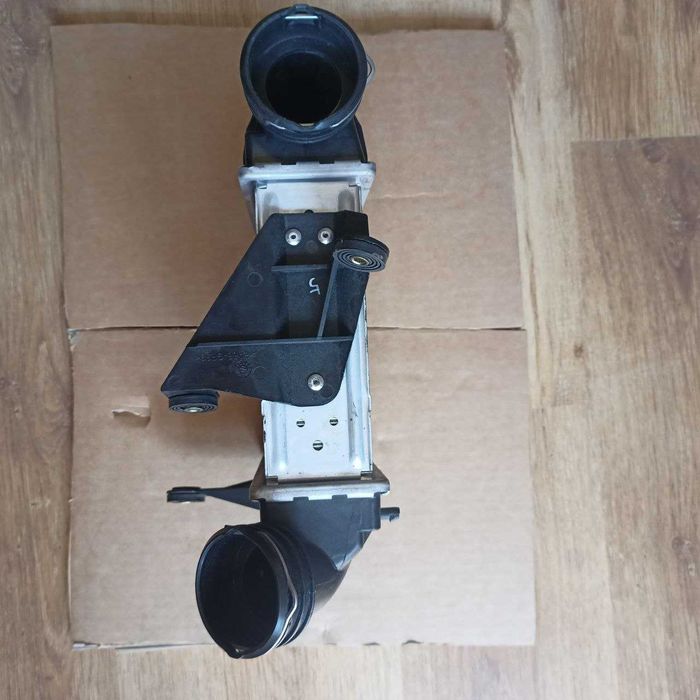 030476 NRF Інтеркулер для Skoda, Volkswagen