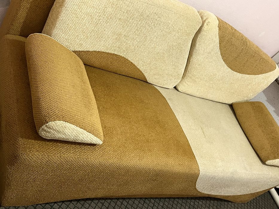 Продам двуспальный диван Доставка