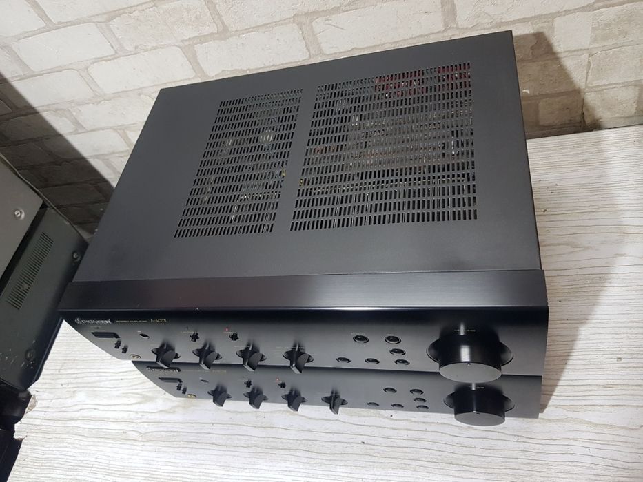 Стерео підсилювач/усилитель Pioneer А-403+1R,A-402+1 2х95Вт з Німечч
