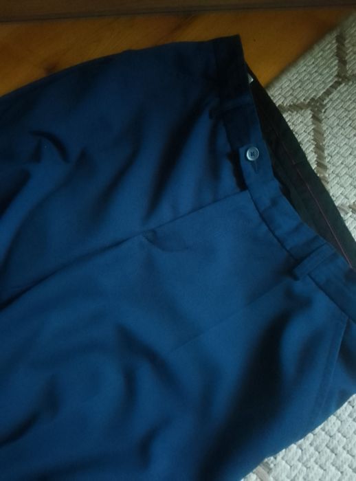 Garnitur męski elegancki z wełny i wiscozy