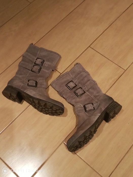 Нові жіночі чоботи Clarks з натуральної замші