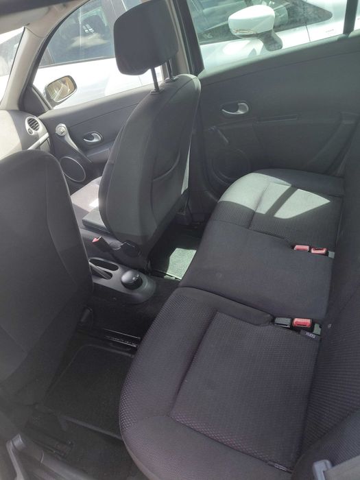 Renault Clio III Dynamique - 1.5 dCi
