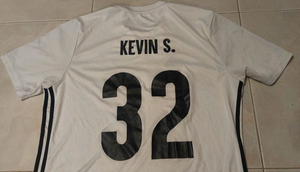 camisola do Casa Pia Branca