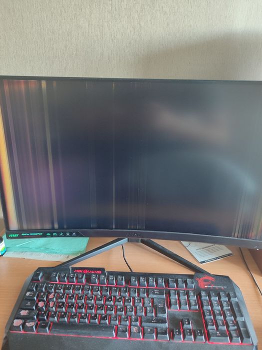 Продам монітор MSI