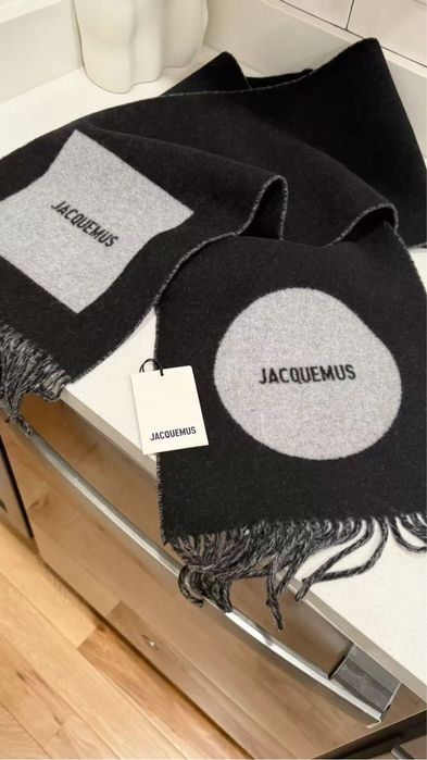 Шарф Jacquemus жакмю