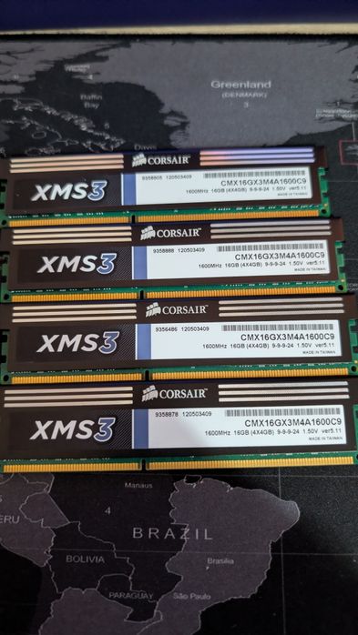 Corsair XMS3 DDR3 16GB (4x4GB) 1600MHz CL9