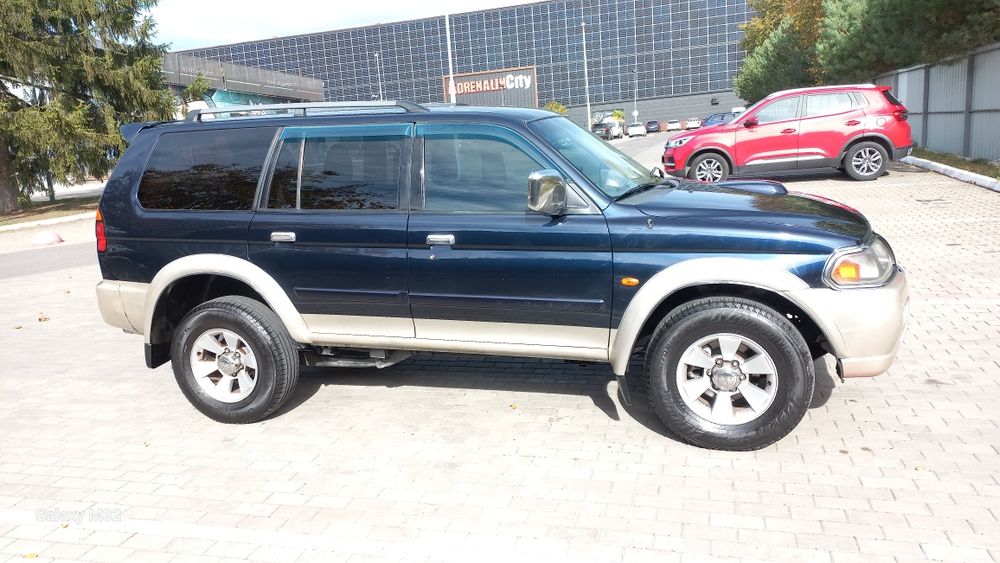 Мітсубіси паджеро спорт 2.5 дізель 4×4