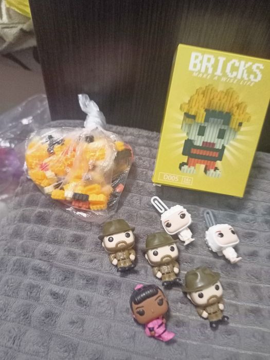 Продам детские игрушки