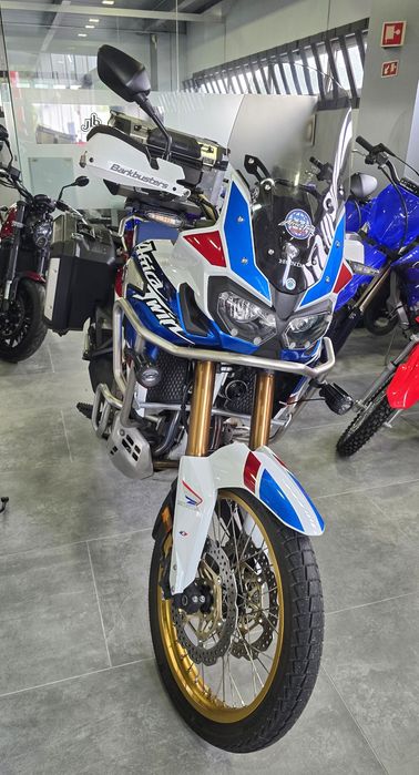 Honda CRF1000L África twin Adventure Sports Tricolor Dez 2019