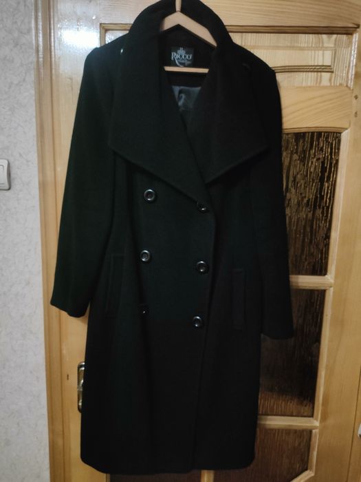 Продам жіноче пальто