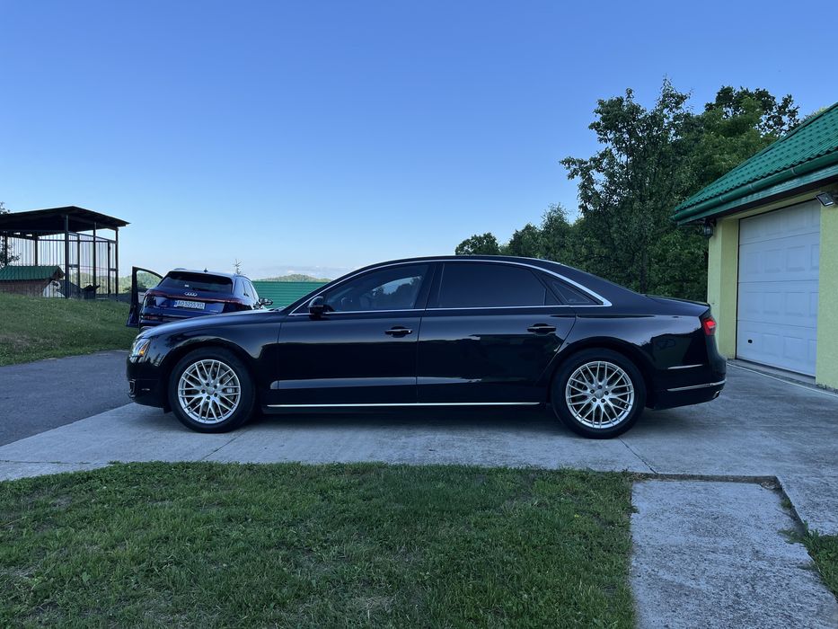 Продаю Audi A8 Long