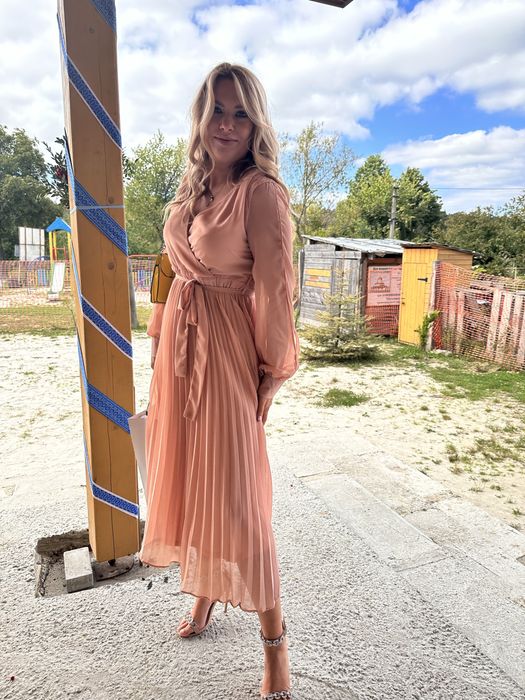 Плаття персикове, плаття для дружки