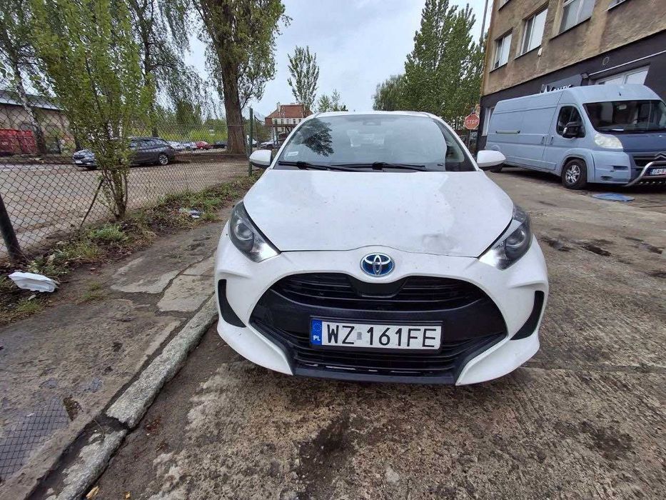 Toyota Yaris Hybryda + LPG