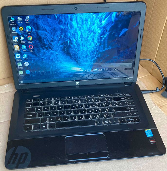 Ноутбук HP 2000 Pentium 2020M RAM 6Gb HDD 320Gb Radeon HD 7450M 1Gb