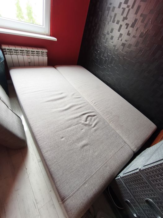 Sofa rozkładana.