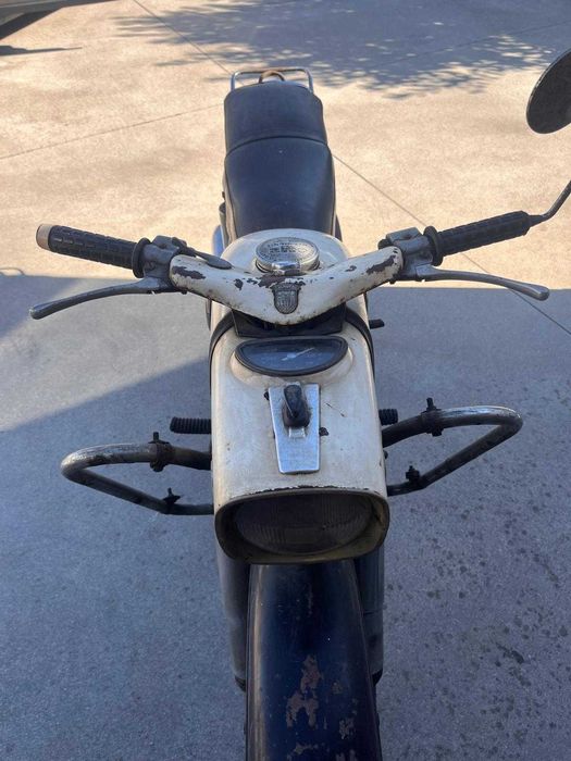 Moto MZ 150 ano 1968 para restaurar.