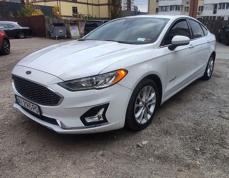 Ford Fusion Hybrid