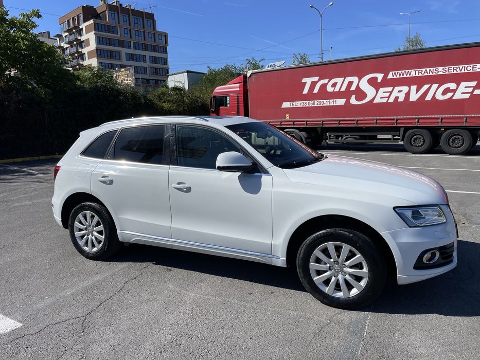Продам audi q5 2014 quattro premium plus