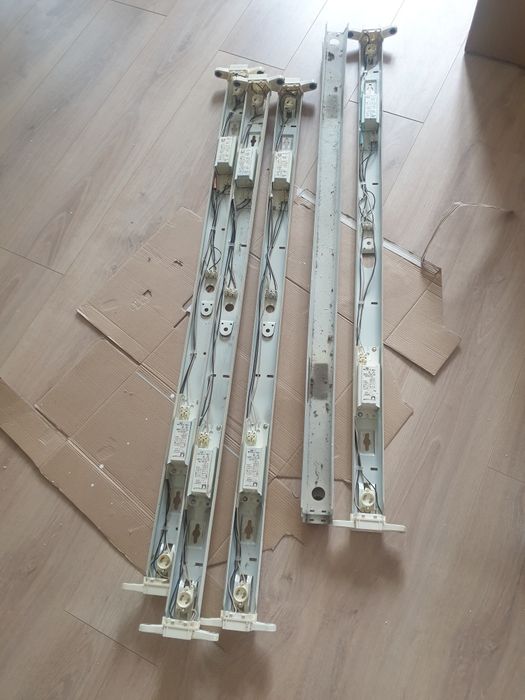 Belka oprawa lampa 2x36W sprawne kompletne 6 szt.