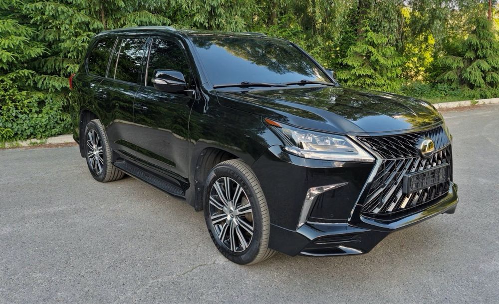 Lexus LX570 Luxury+ F Sport