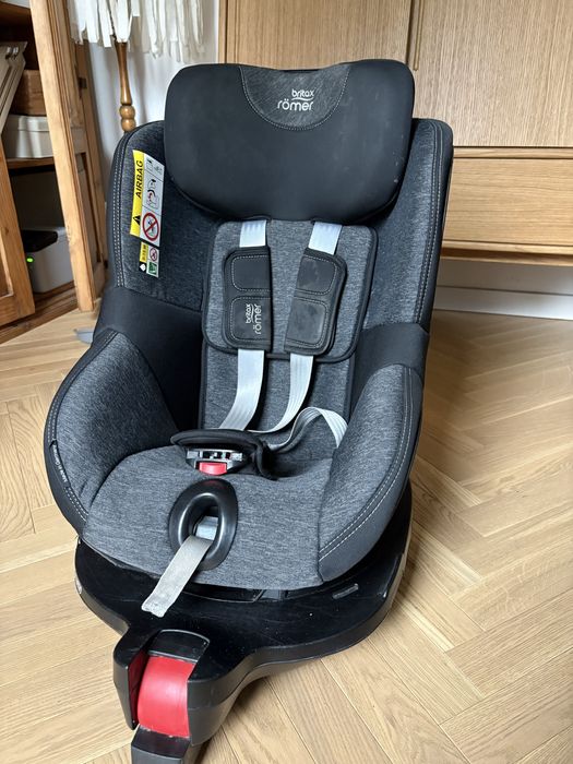 Fotelik dziecięcy Britax Römer Dualfix M i-Size