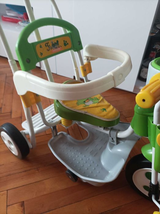 Дитячий велосипед трьохколісний