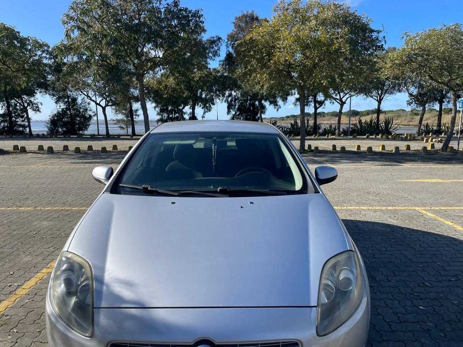 Fiat Bravo muito novo