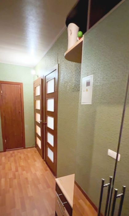 Здам погодинно,  подобово 1к. квартиру  просп. Героїв Харкова 202/2