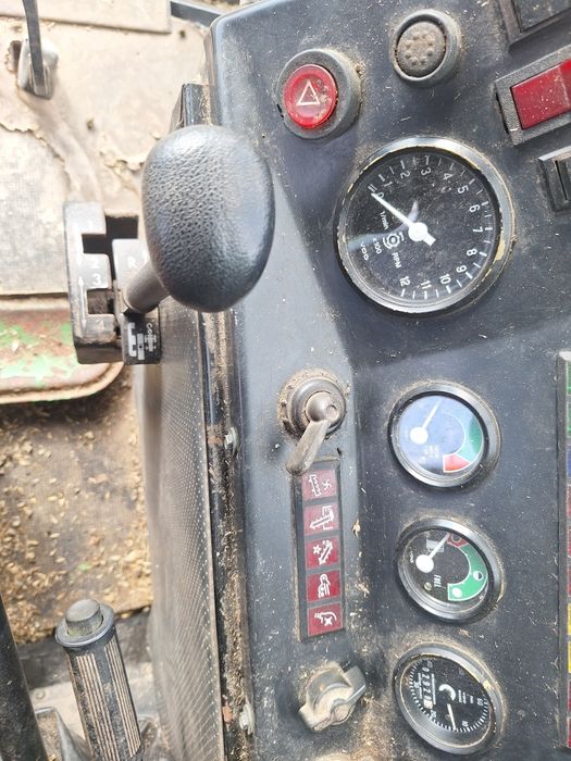 Комбайн зернозбиральний John Deere 1055 4.2 м