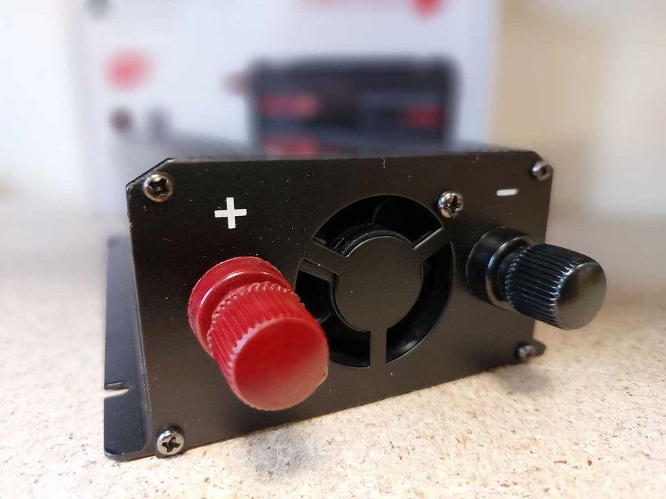 Преобразователь авто инвертор Power 12V 220V 1500W c функц/ плав пуска