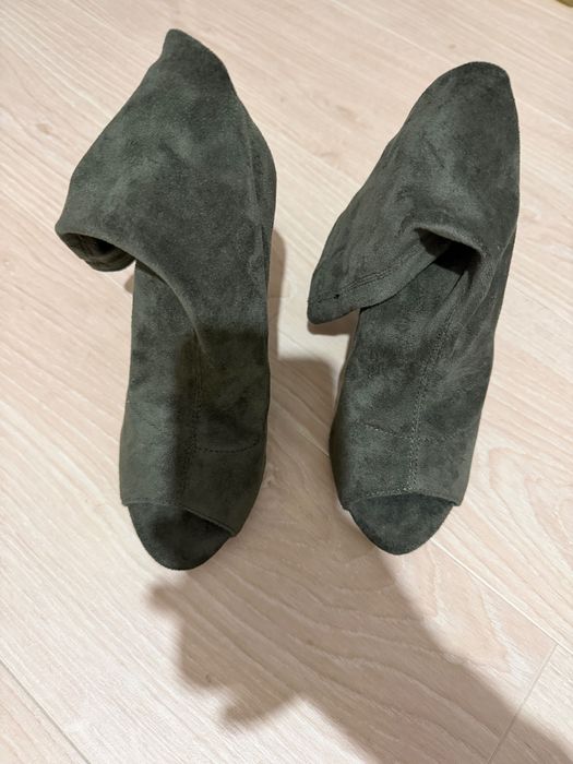 Szpilki zielone 36