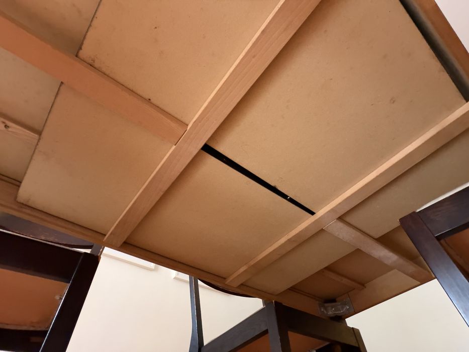 Mesa de jantar retangular extensível + 5 cadeiras