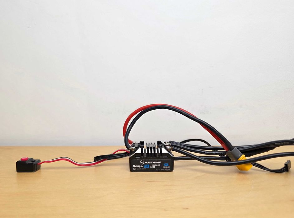 Hobbywing XeRun AXE 550 R2 3300kV combo bezszczotkowe do modeli RC