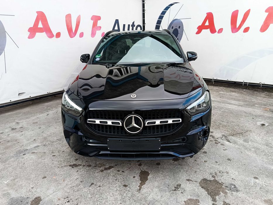 Mercedes GLA 250 E  Plug in AMG Line IVA DEDUTIVEL