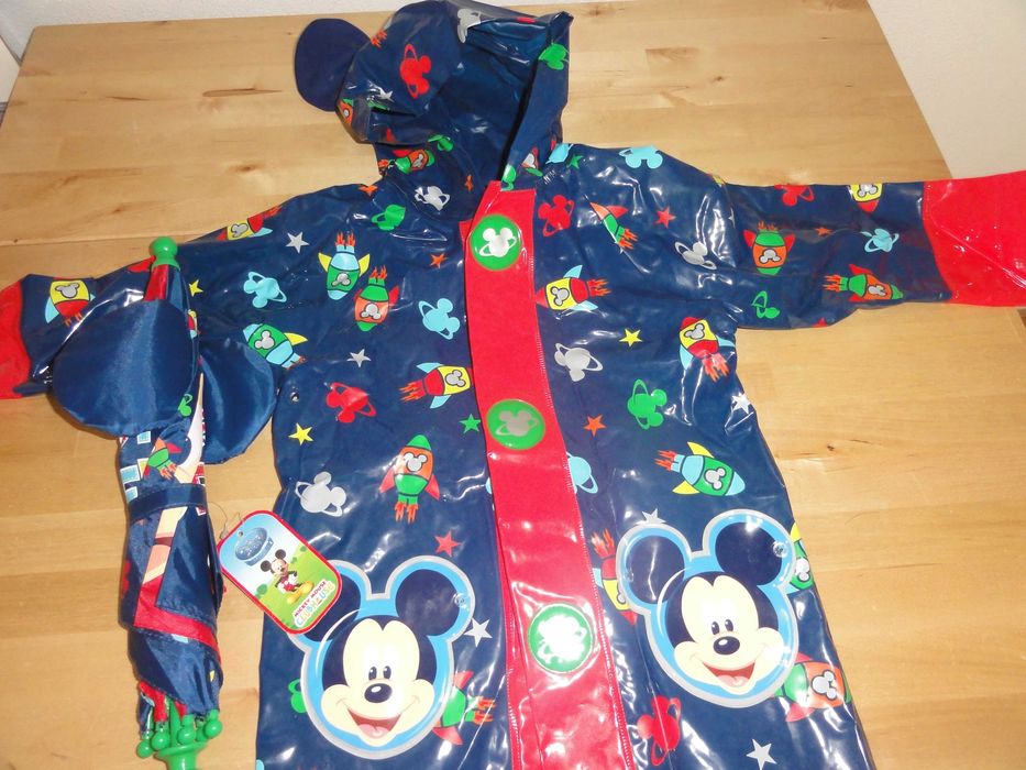 Chapéu de chuva + gabardine impermeável Mickey Mouse