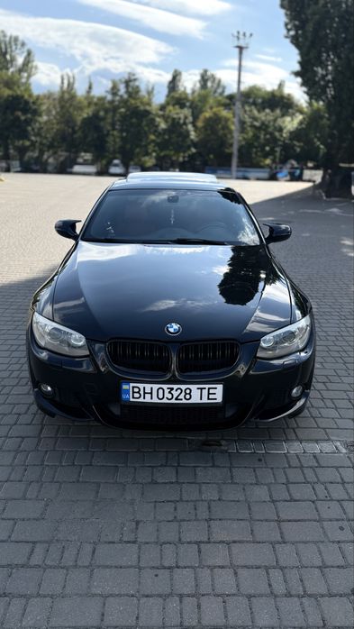 Bmw 328i  x-drive. M - paket  на красном  салоне