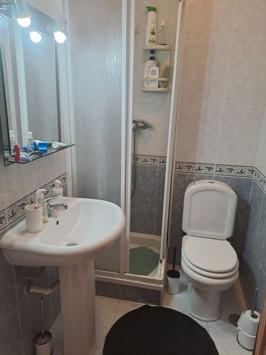 Quarto com casa de banho privativa