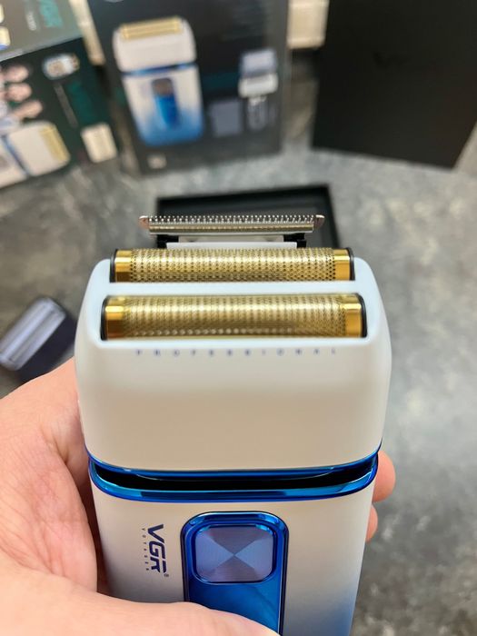 Електробритва преміум класу. Премиальная электробритва для мужчин