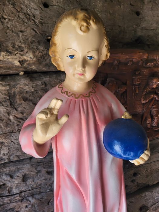 Duża figura Dzieciątko Pan Jezus Władca Wszechświata
