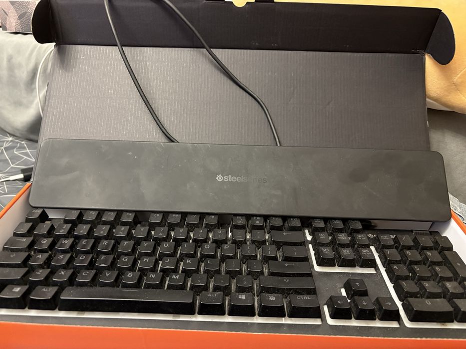 Klawiatura steelseries apex 3